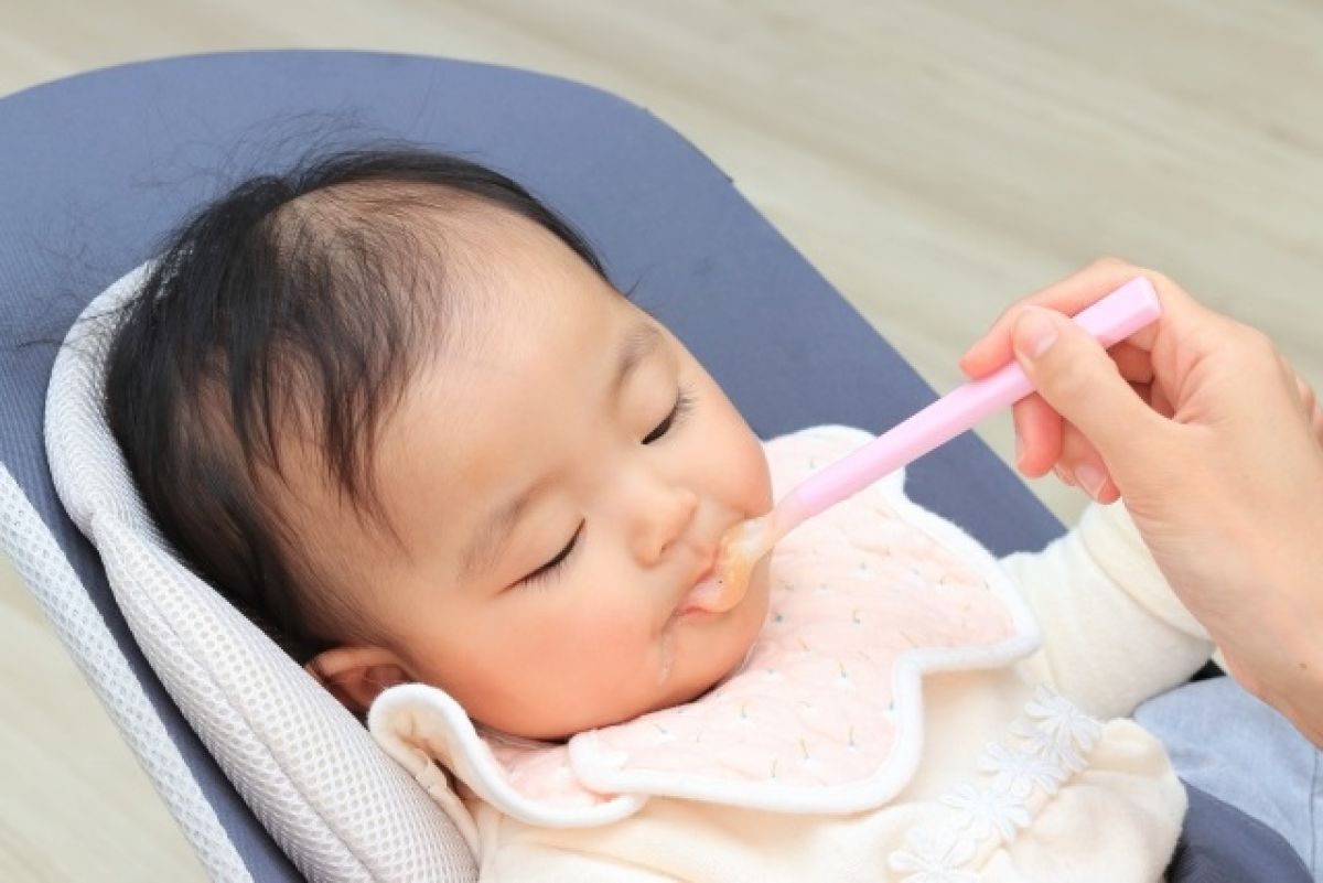 離乳食じゃなくて補完食？ 補完食ってなんだろう。～「赤ちゃん